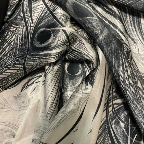 Long Peacock Black and White Print A-Line Skirt - Picture 4 of 7